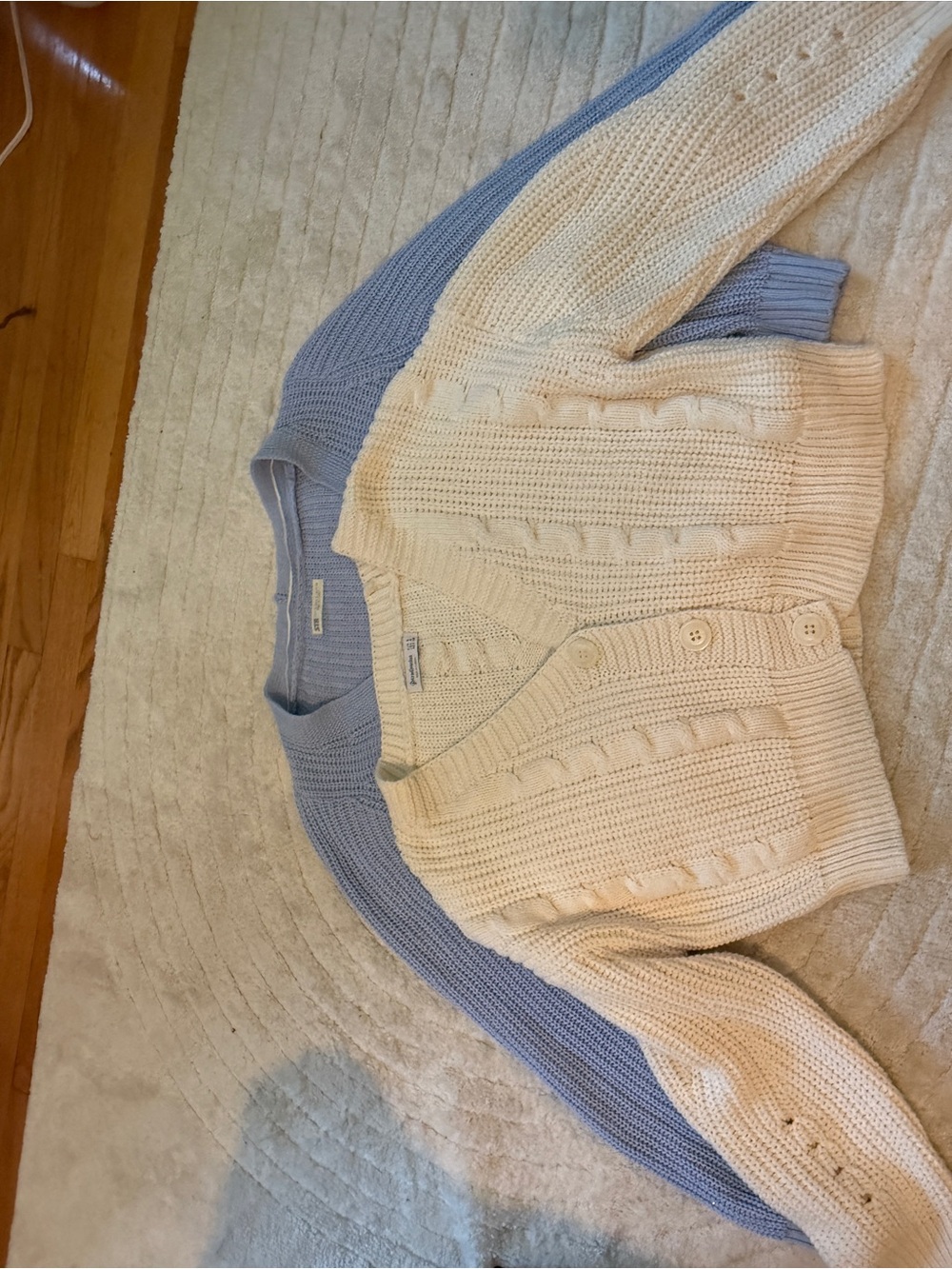 Bundle of 2-Cream Cable-Knit Button Cardigan Sweater -Light Blue Cable knit - Picture 3 of 11